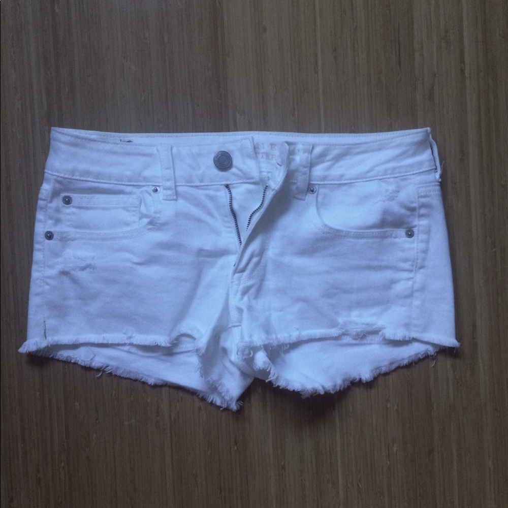 American Eagle White Shorts